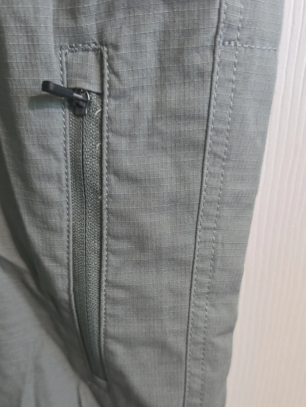 Vuori Ripstop Drawstring Pants - Picture 3 of 5